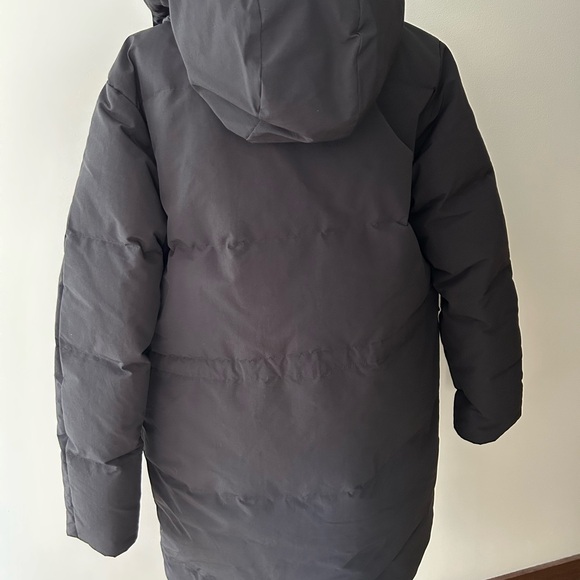 Everlane Women's Long Puffer Jacket in Black, Size Medium - Picture 6 of 7